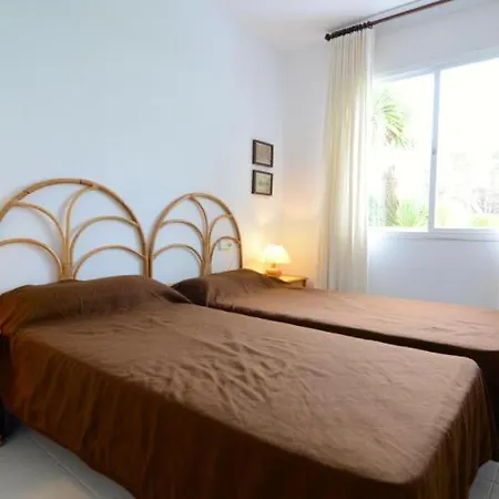Green Club Apartment *